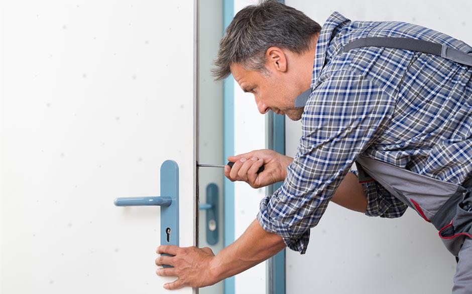 serrurier porte claquée Courdimanche